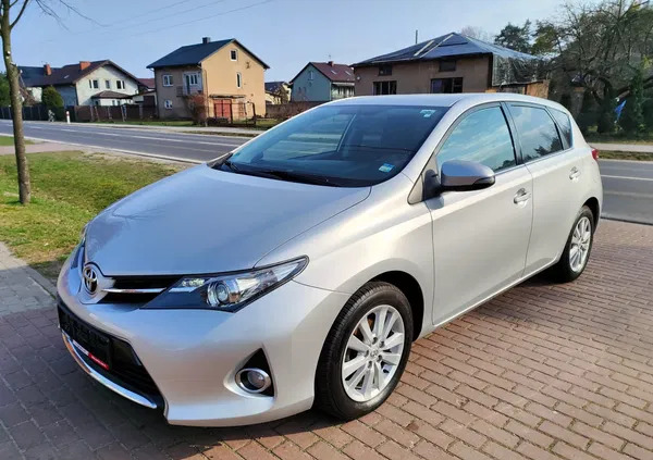 toyota auris mikstat Toyota Auris cena 49900 przebieg: 98273, rok produkcji 2015 z Mikstat